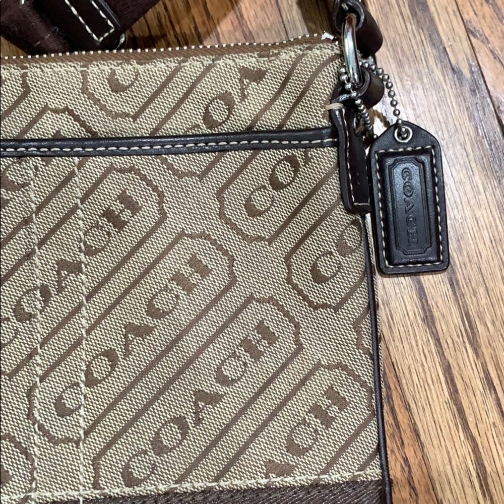 Coach side bag - Picture 2 of 6
